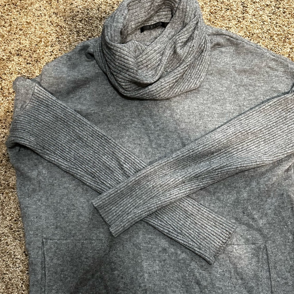 Cowl neck sweater with pocket
